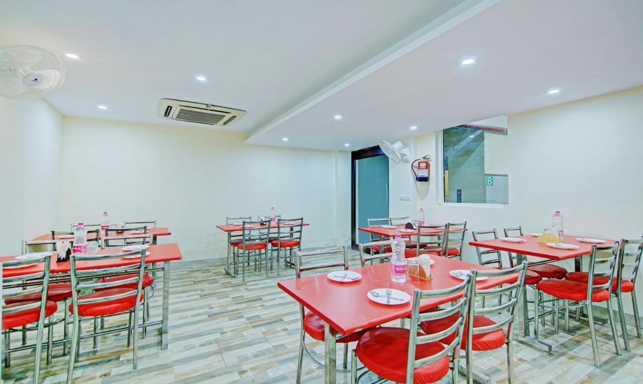 Treebo Trend Smart Signature Neu-Delhi Exterior foto