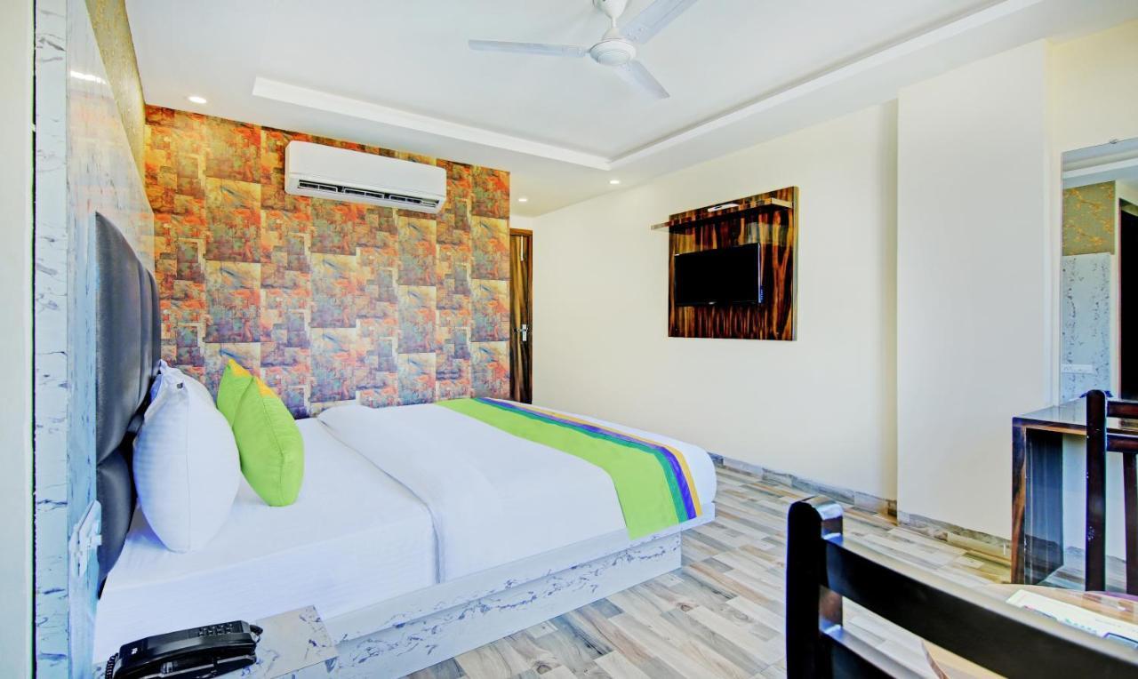 Treebo Trend Smart Signature Neu-Delhi Exterior foto